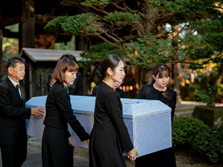 出棺